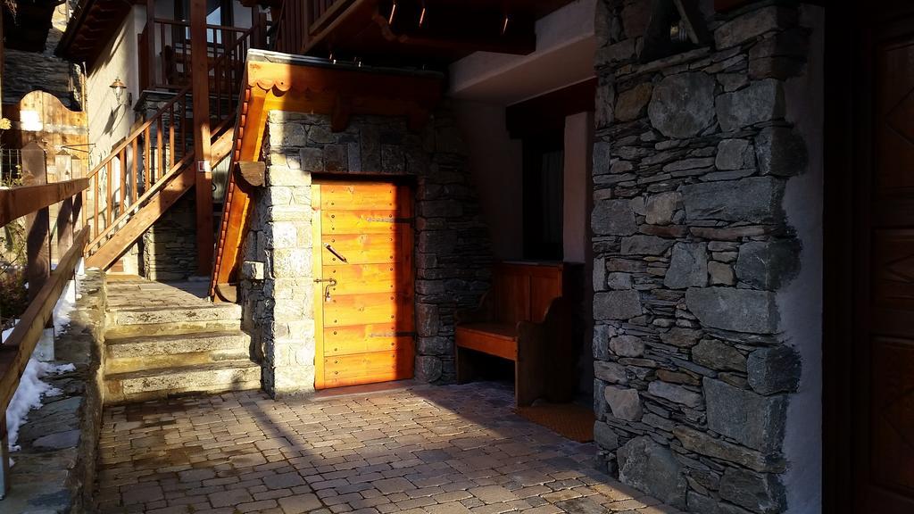 Eco Chalet Maison Dominique Challand-Saint-Anselme Ngoại thất bức ảnh