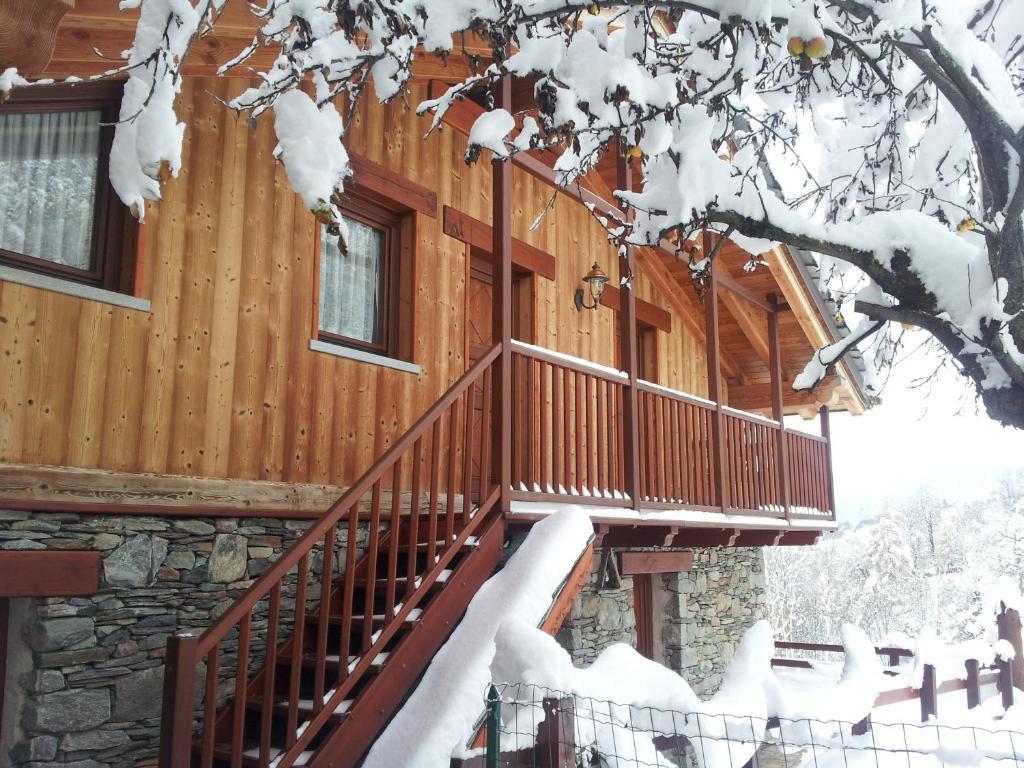 Eco Chalet Maison Dominique Challand-Saint-Anselme Ngoại thất bức ảnh